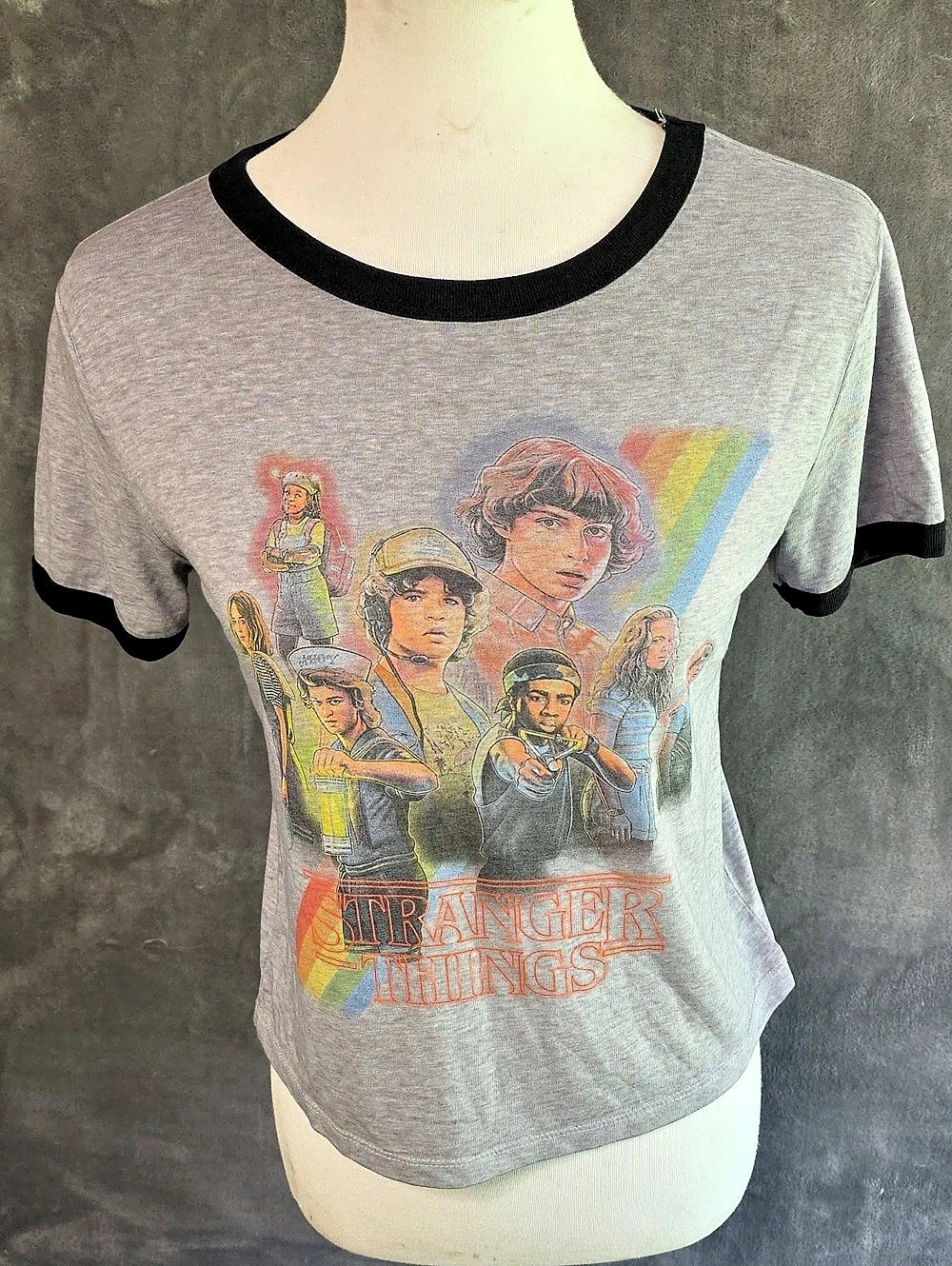Netflix Stranger Things Character Collage Ringer Tee Size Small